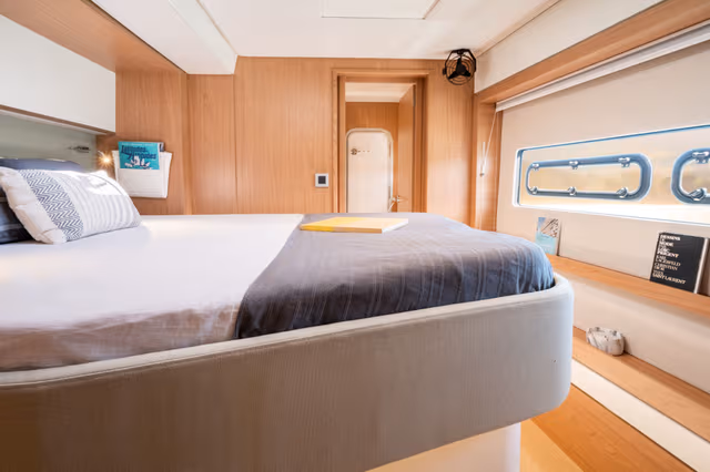 6_Double_bed_guest_cabin_1_0e17b13ac1