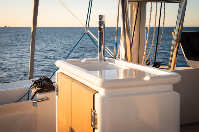 5_Rooftop_Sink_87f3b225fd